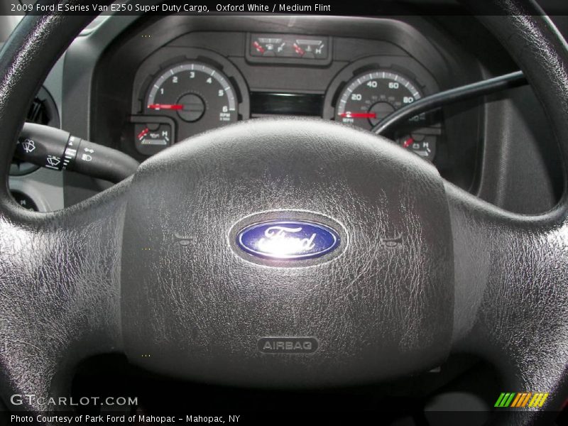 Oxford White / Medium Flint 2009 Ford E Series Van E250 Super Duty Cargo