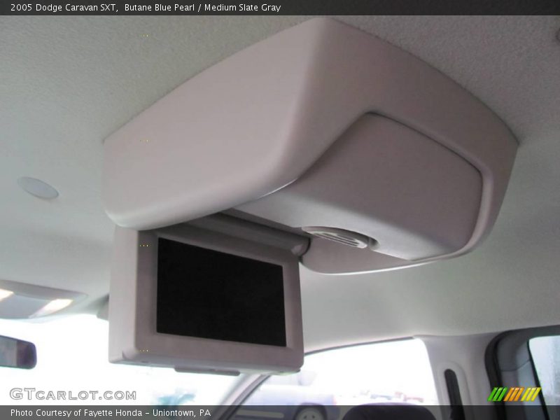 Butane Blue Pearl / Medium Slate Gray 2005 Dodge Caravan SXT