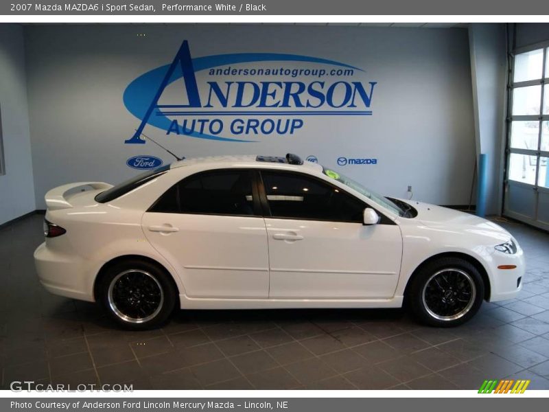 Performance White / Black 2007 Mazda MAZDA6 i Sport Sedan