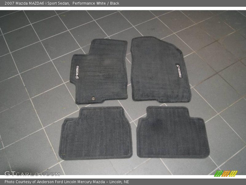 Performance White / Black 2007 Mazda MAZDA6 i Sport Sedan
