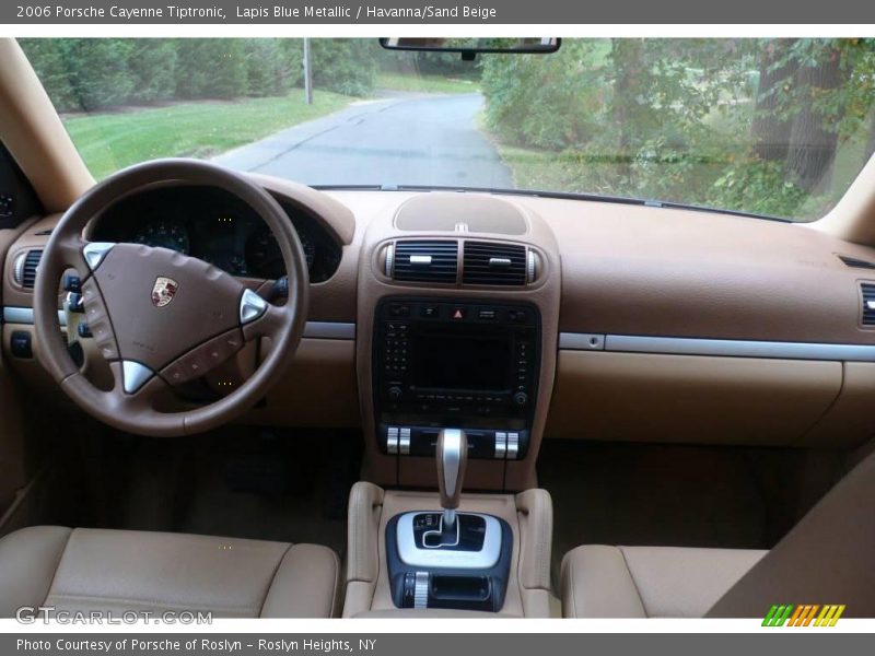 Dashboard of 2006 Cayenne Tiptronic