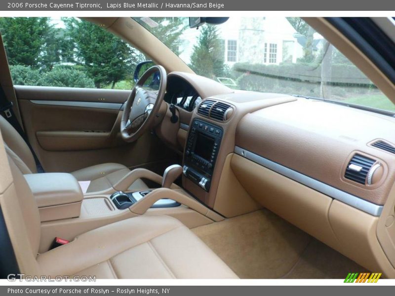 Front Seat of 2006 Cayenne Tiptronic