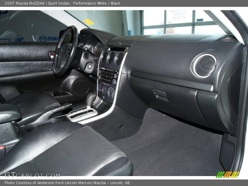 Performance White / Black 2007 Mazda MAZDA6 i Sport Sedan