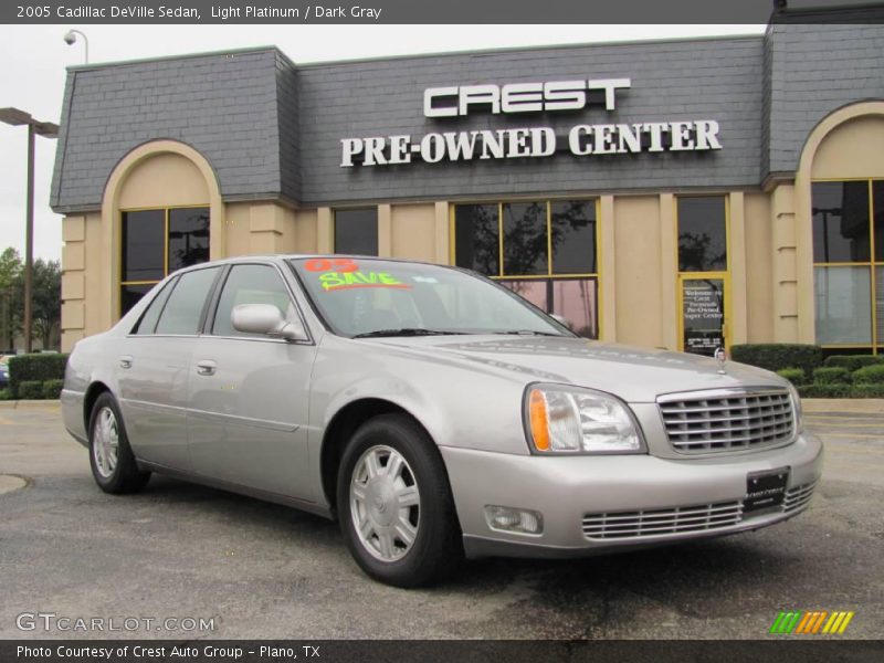 Light Platinum / Dark Gray 2005 Cadillac DeVille Sedan