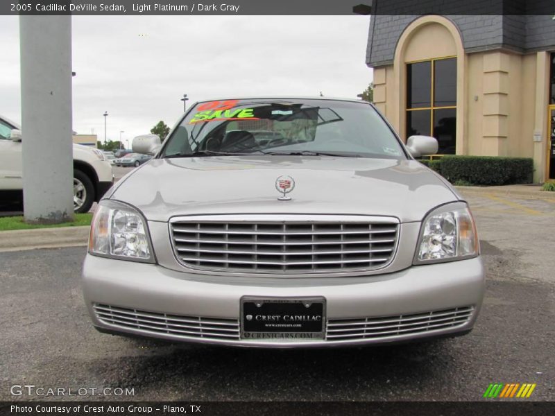 Light Platinum / Dark Gray 2005 Cadillac DeVille Sedan