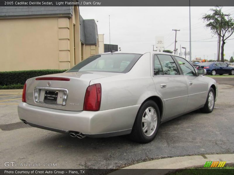 Light Platinum / Dark Gray 2005 Cadillac DeVille Sedan