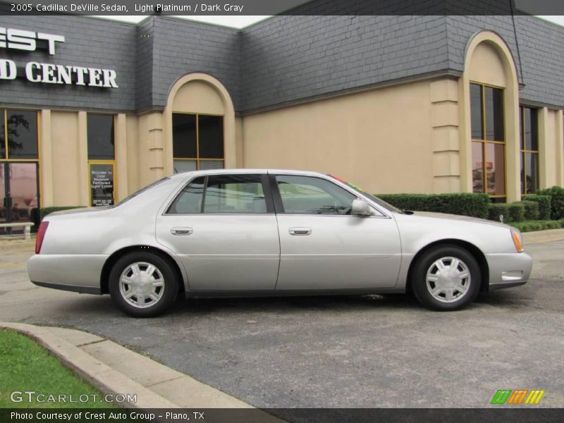 Light Platinum / Dark Gray 2005 Cadillac DeVille Sedan
