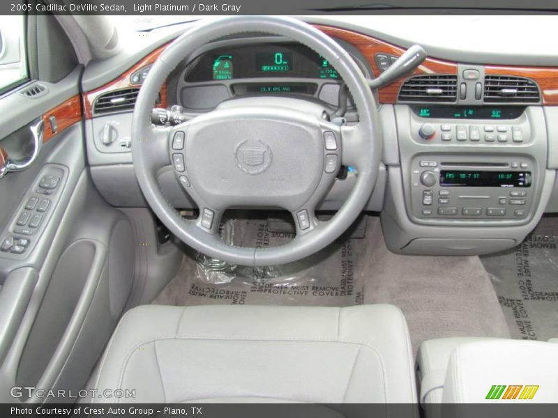 Light Platinum / Dark Gray 2005 Cadillac DeVille Sedan