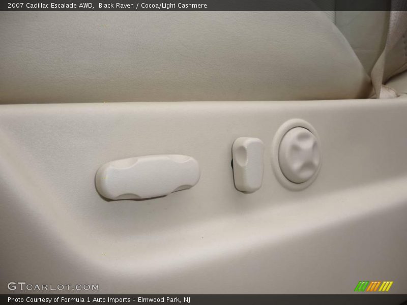 Black Raven / Cocoa/Light Cashmere 2007 Cadillac Escalade AWD