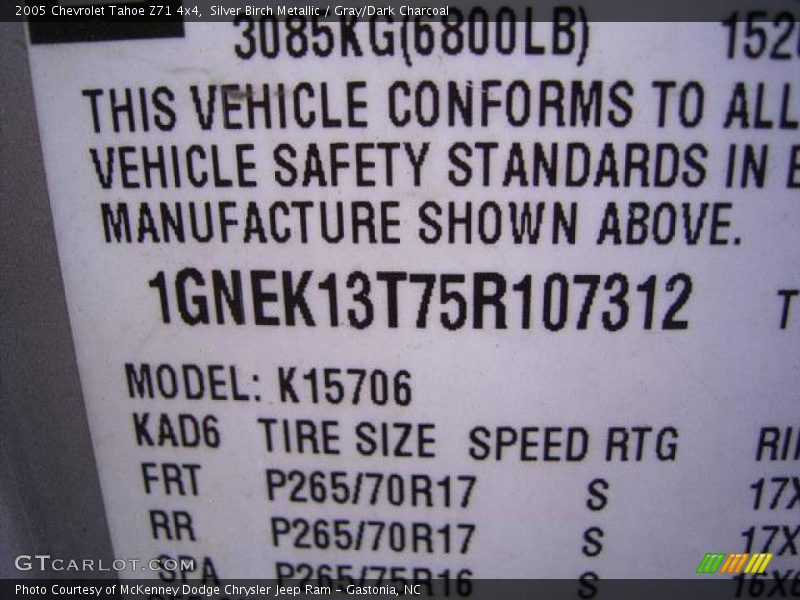 Silver Birch Metallic / Gray/Dark Charcoal 2005 Chevrolet Tahoe Z71 4x4