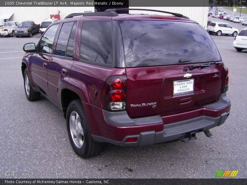 Majestic Red Metallic / Ebony 2005 Chevrolet TrailBlazer LT 4x4