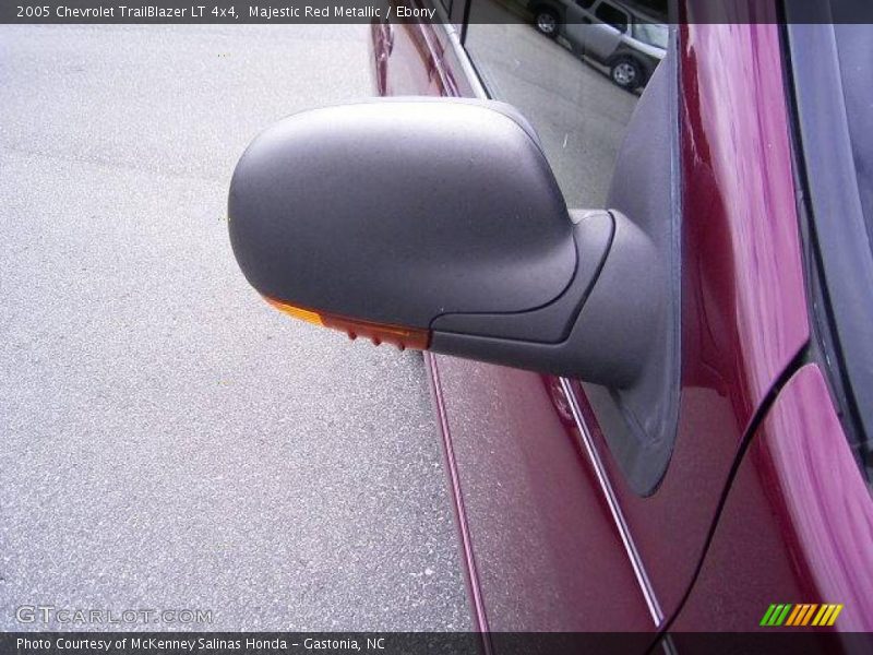 Majestic Red Metallic / Ebony 2005 Chevrolet TrailBlazer LT 4x4