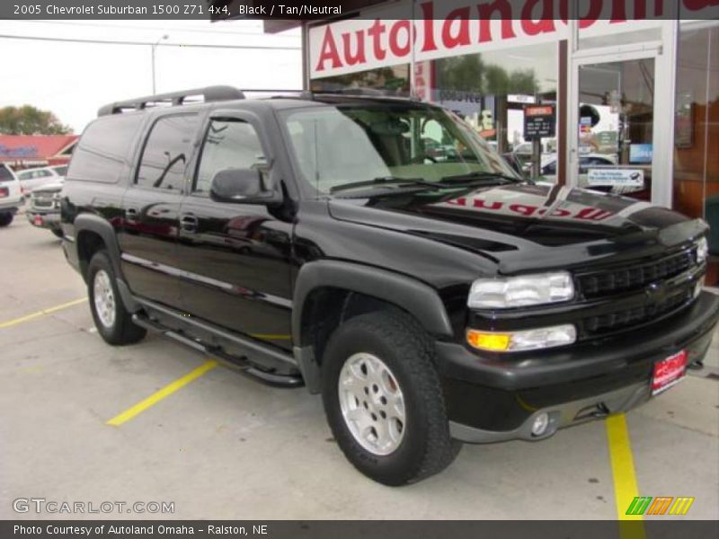 Black / Tan/Neutral 2005 Chevrolet Suburban 1500 Z71 4x4