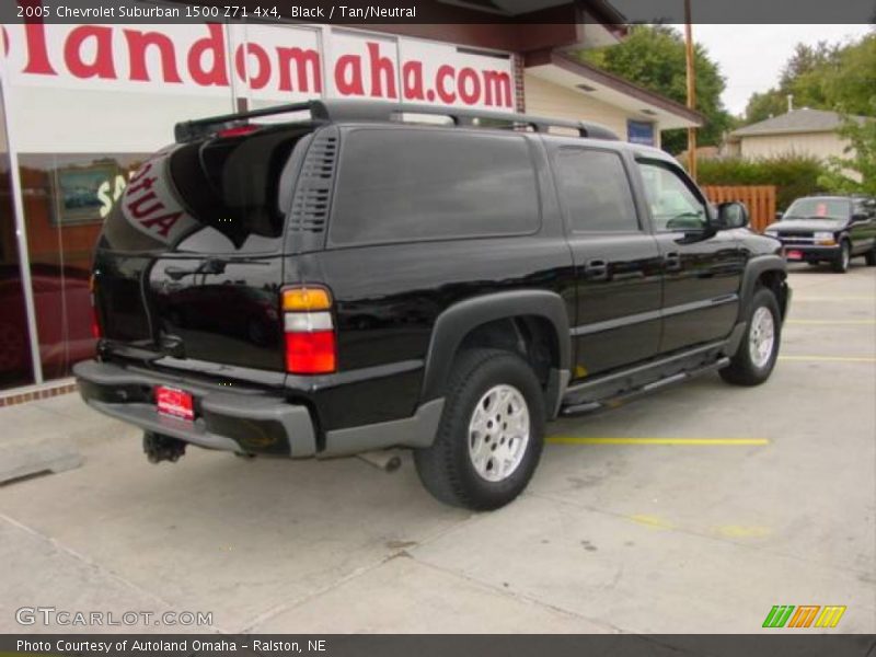 Black / Tan/Neutral 2005 Chevrolet Suburban 1500 Z71 4x4