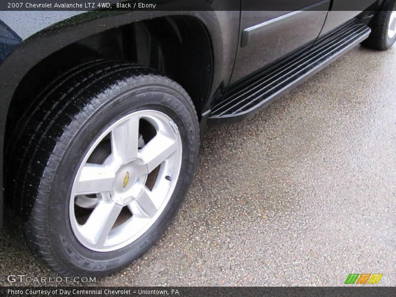 Black / Ebony 2007 Chevrolet Avalanche LTZ 4WD