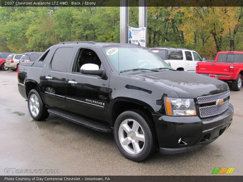 Black / Ebony 2007 Chevrolet Avalanche LTZ 4WD