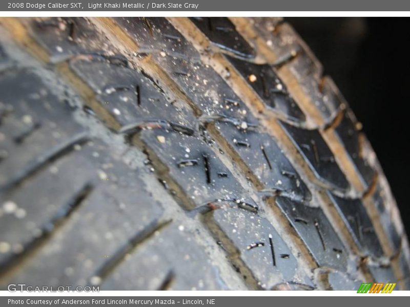 Light Khaki Metallic / Dark Slate Gray 2008 Dodge Caliber SXT