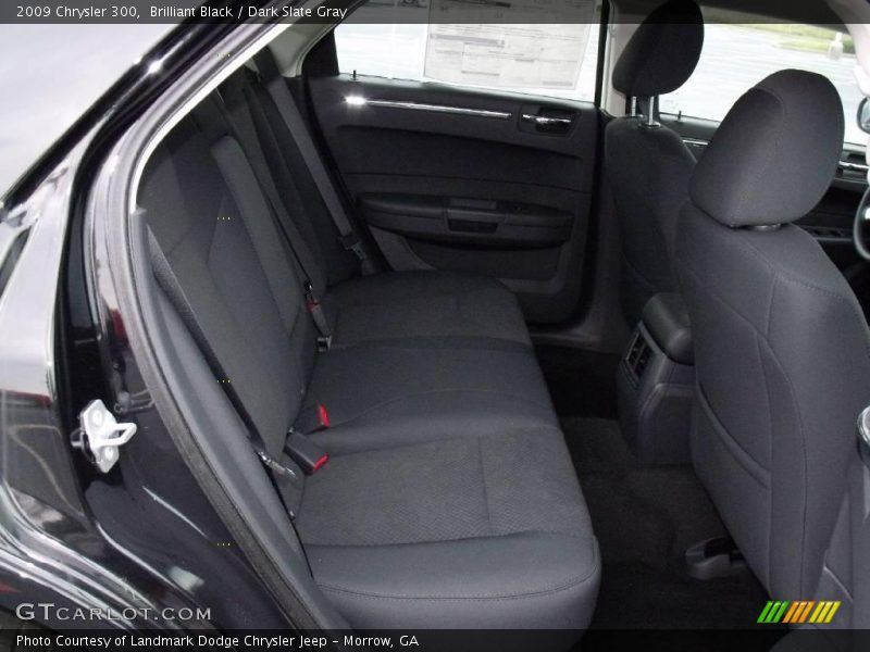 Brilliant Black / Dark Slate Gray 2009 Chrysler 300