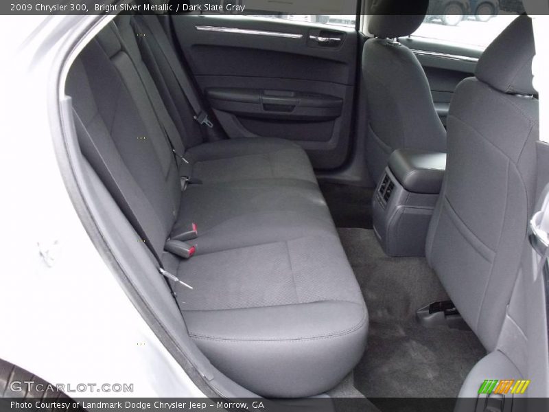 Bright Silver Metallic / Dark Slate Gray 2009 Chrysler 300