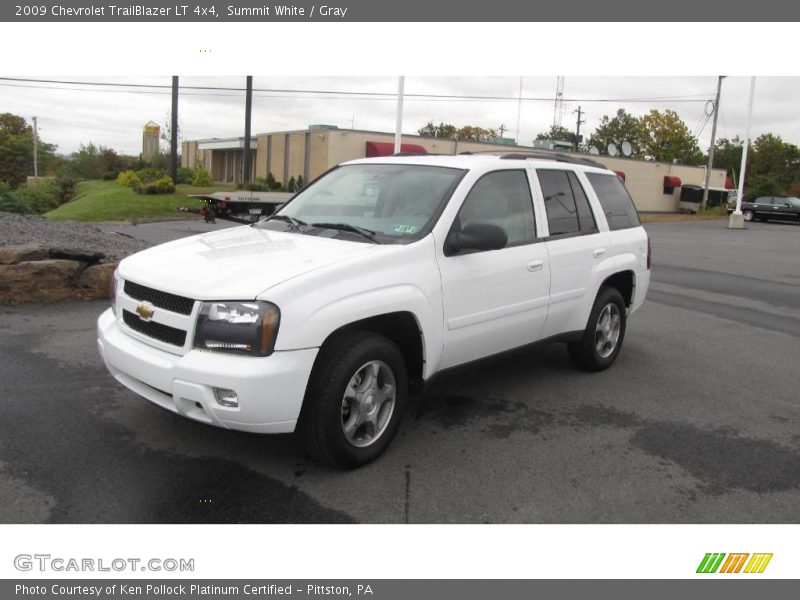 Summit White / Gray 2009 Chevrolet TrailBlazer LT 4x4