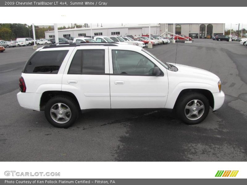 Summit White / Gray 2009 Chevrolet TrailBlazer LT 4x4