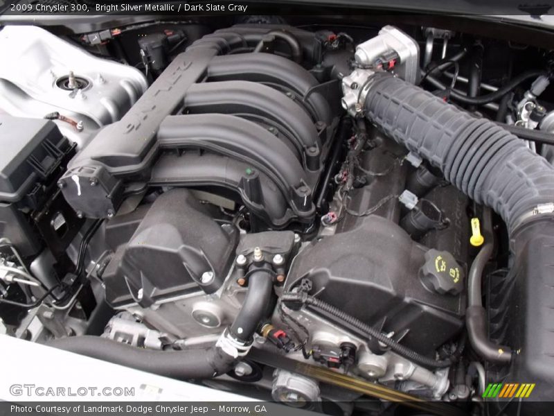 Bright Silver Metallic / Dark Slate Gray 2009 Chrysler 300