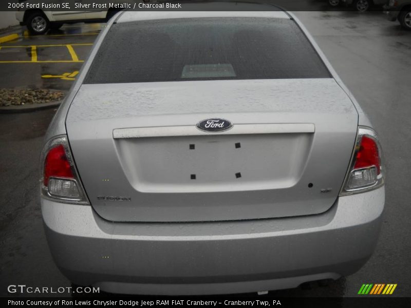 Silver Frost Metallic / Charcoal Black 2006 Ford Fusion SE