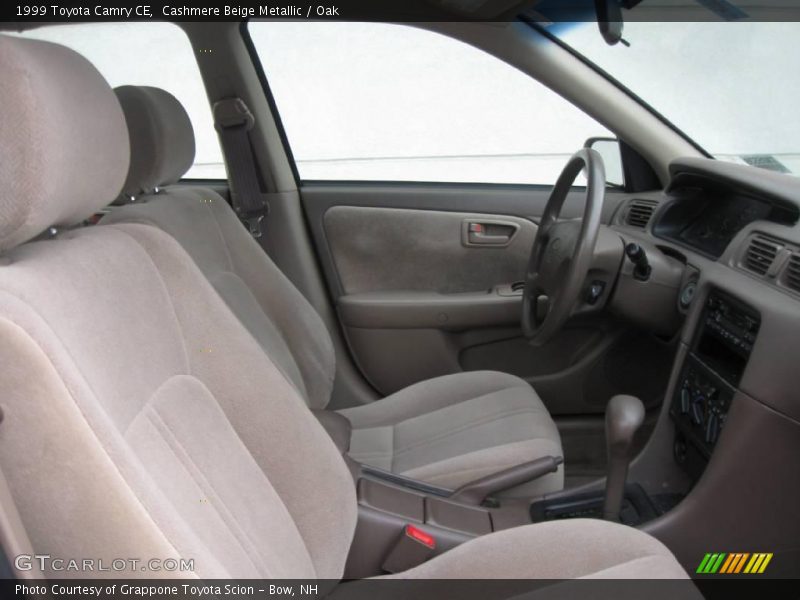 Cashmere Beige Metallic / Oak 1999 Toyota Camry CE