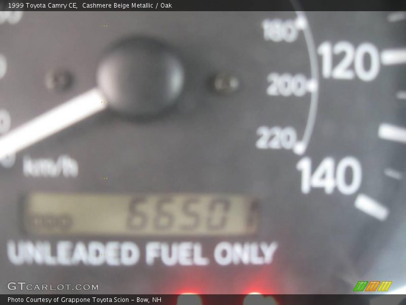Cashmere Beige Metallic / Oak 1999 Toyota Camry CE