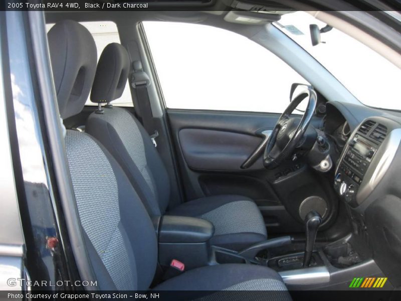 Black / Dark Charcoal 2005 Toyota RAV4 4WD