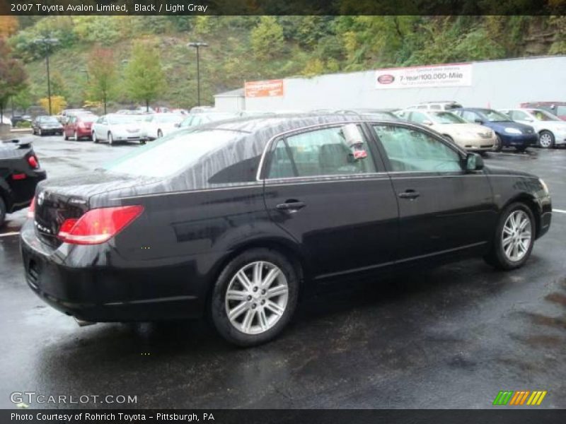 Black / Light Gray 2007 Toyota Avalon Limited