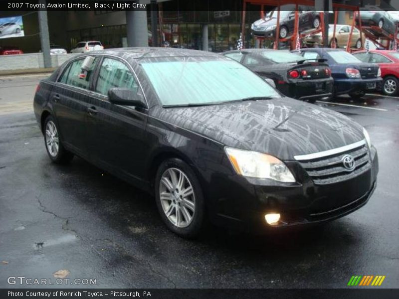 Black / Light Gray 2007 Toyota Avalon Limited