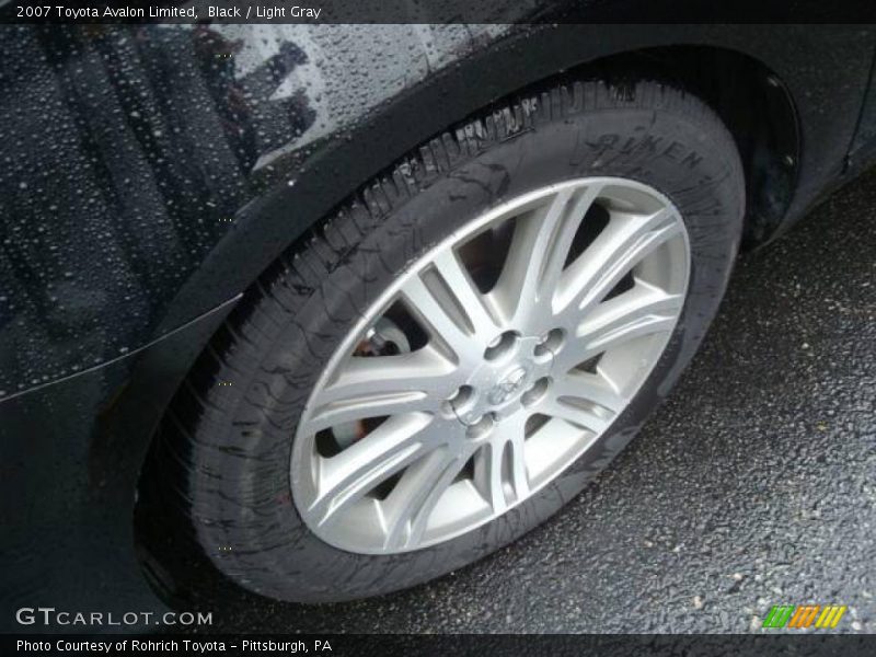 Black / Light Gray 2007 Toyota Avalon Limited