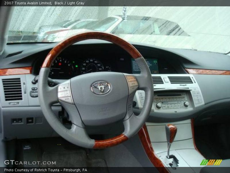 Black / Light Gray 2007 Toyota Avalon Limited