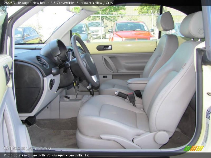 Sunflower Yellow / Grey 2006 Volkswagen New Beetle 2.5 Convertible