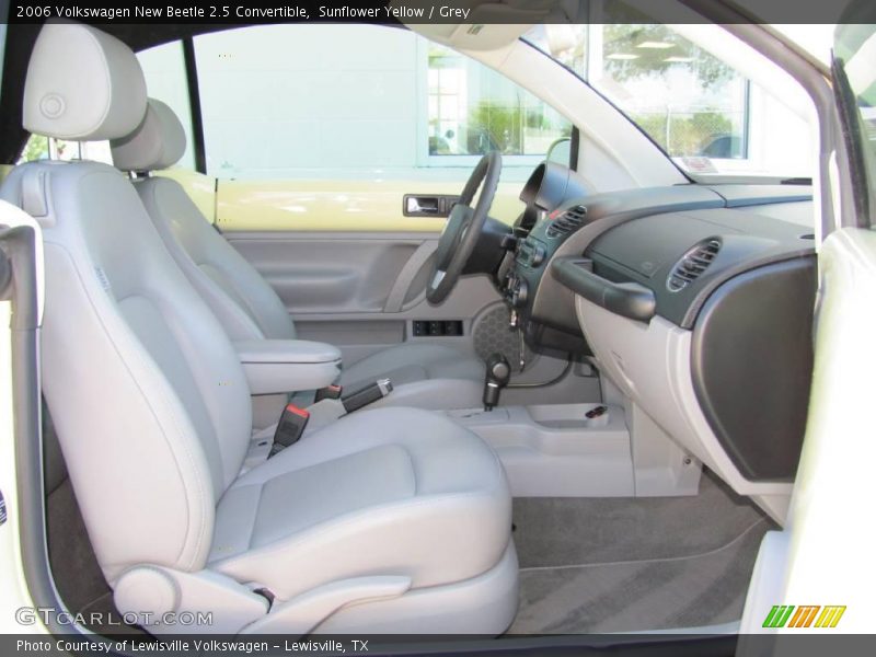 Sunflower Yellow / Grey 2006 Volkswagen New Beetle 2.5 Convertible