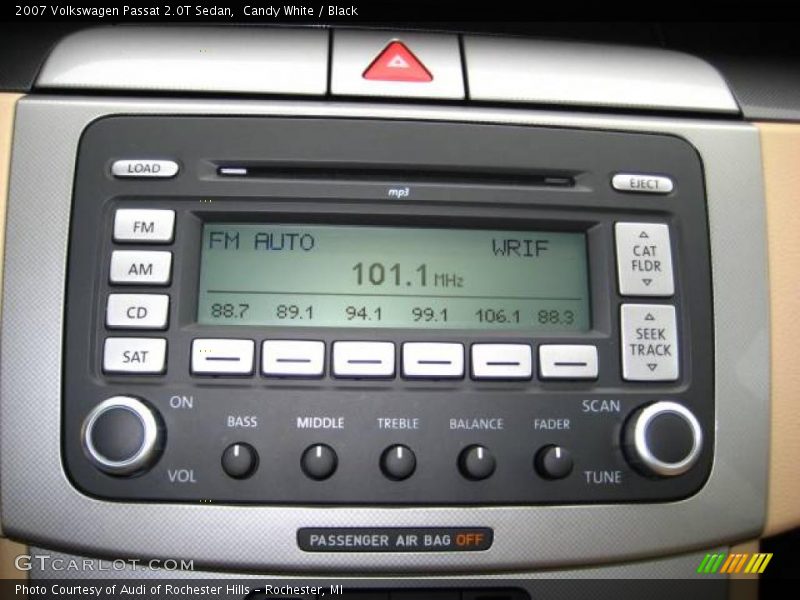 Candy White / Black 2007 Volkswagen Passat 2.0T Sedan