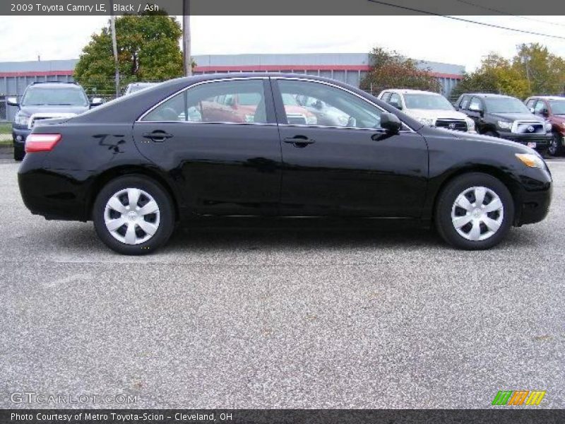 Black / Ash 2009 Toyota Camry LE