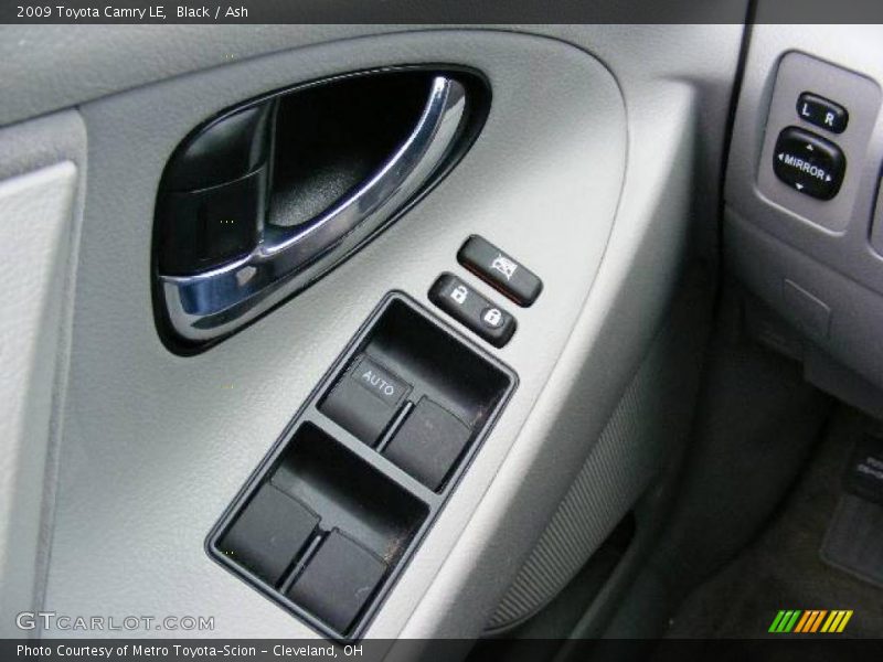 Black / Ash 2009 Toyota Camry LE