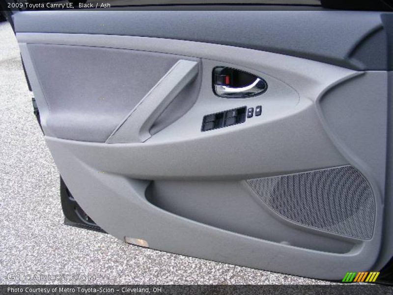 Black / Ash 2009 Toyota Camry LE