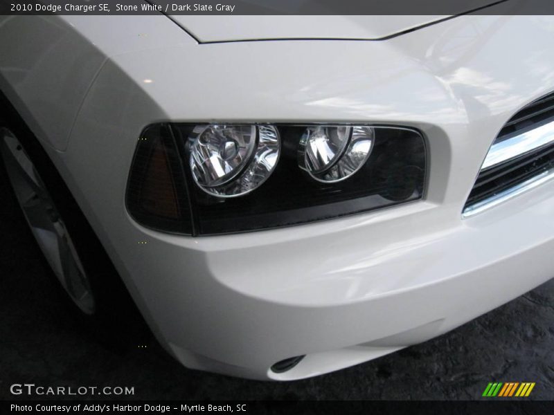 Stone White / Dark Slate Gray 2010 Dodge Charger SE