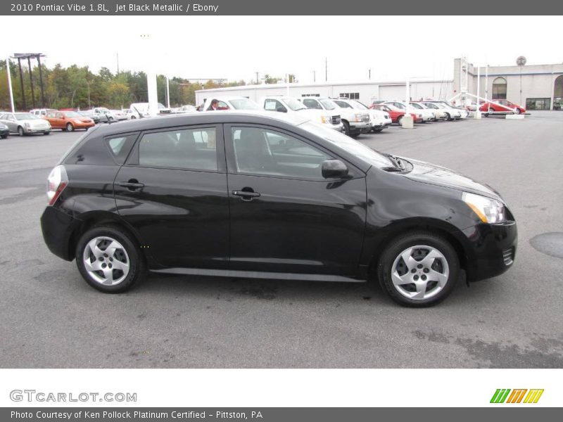 Jet Black Metallic / Ebony 2010 Pontiac Vibe 1.8L