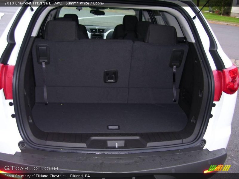 Summit White / Ebony 2010 Chevrolet Traverse LT AWD