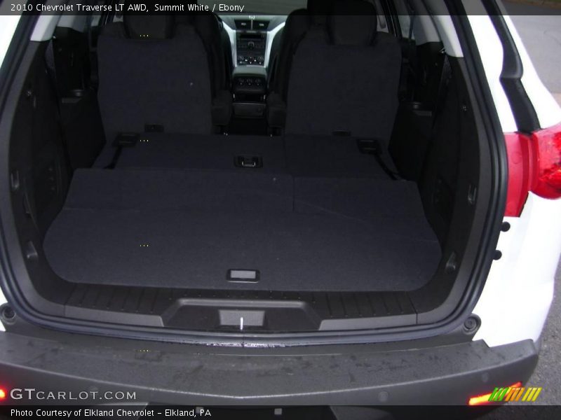 Summit White / Ebony 2010 Chevrolet Traverse LT AWD