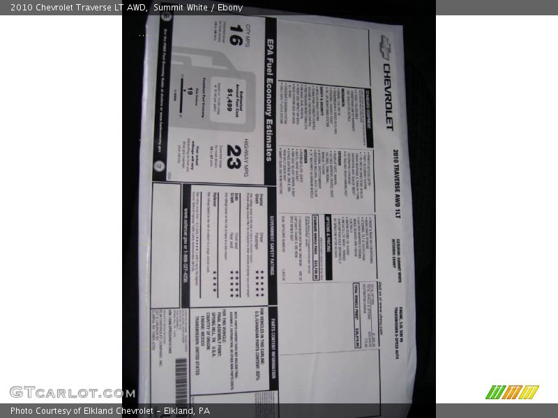 Summit White / Ebony 2010 Chevrolet Traverse LT AWD