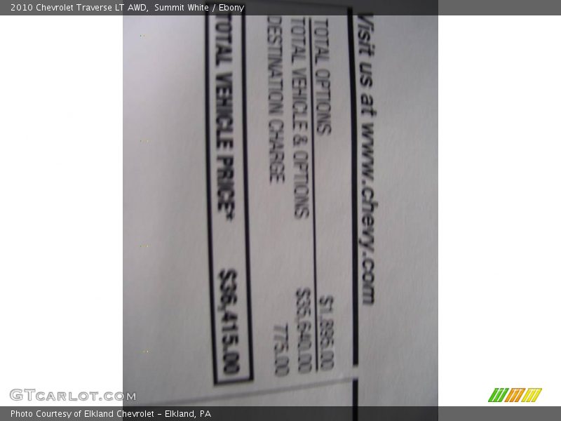 Summit White / Ebony 2010 Chevrolet Traverse LT AWD