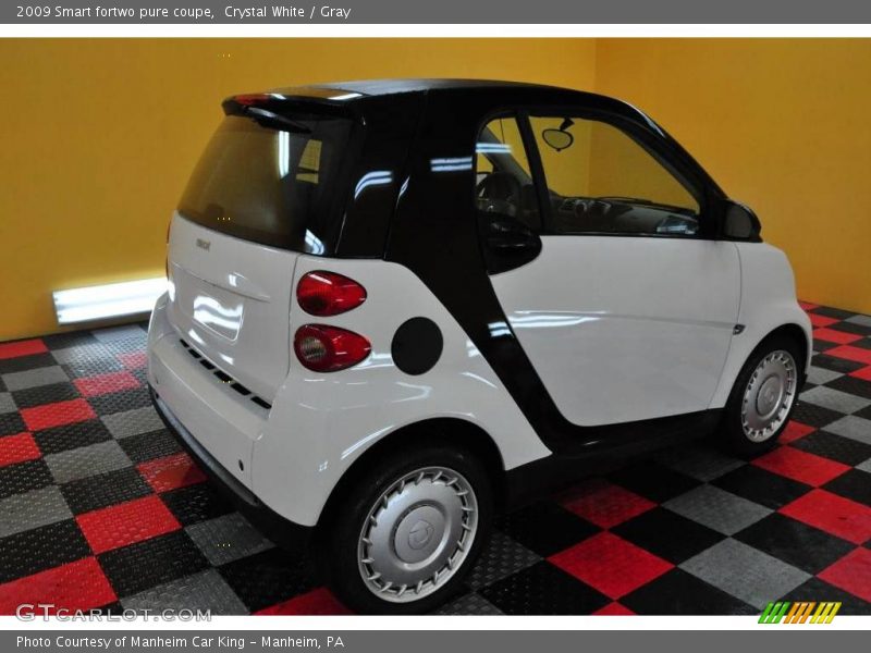 Crystal White / Gray 2009 Smart fortwo pure coupe