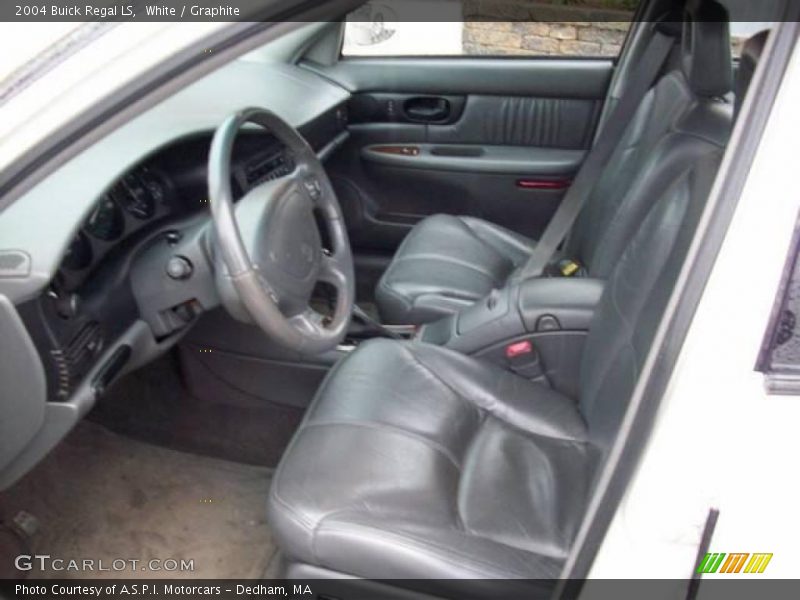 White / Graphite 2004 Buick Regal LS