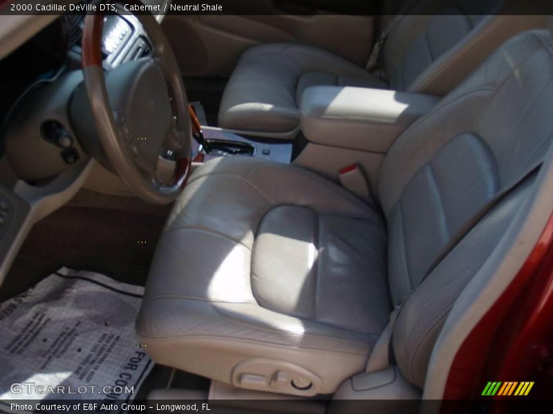 Cabernet / Neutral Shale 2000 Cadillac DeVille DTS