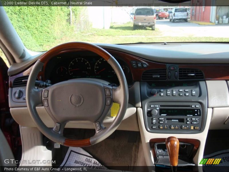 Cabernet / Neutral Shale 2000 Cadillac DeVille DTS